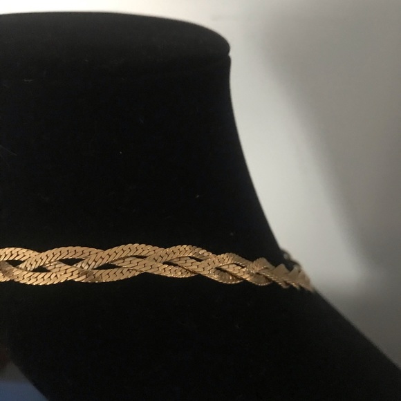 Sparkling Plaited Flat Gold Chains Necklace - Picture 3 of 10